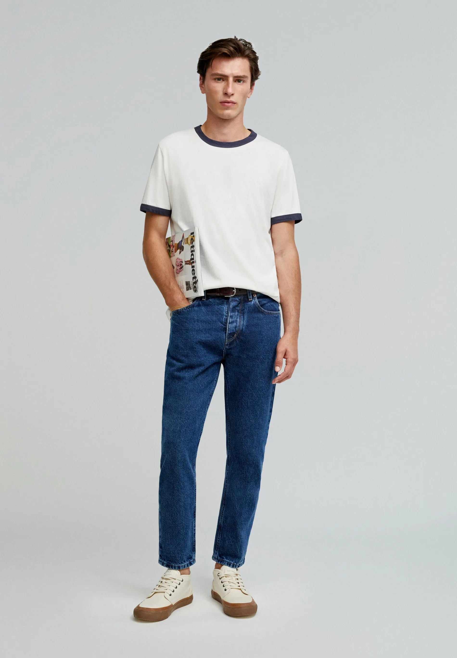 CONTRAST HEM T-SHIRT